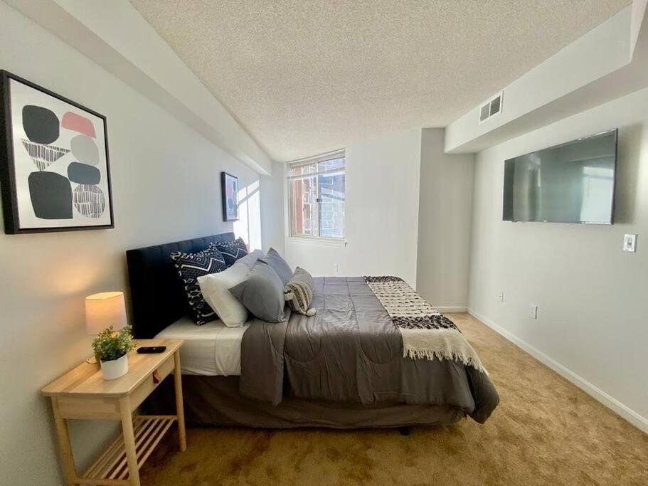 Fantastic 2 Bedroom Condo At Ballston With Gym Арлінгтон Екстер'єр фото